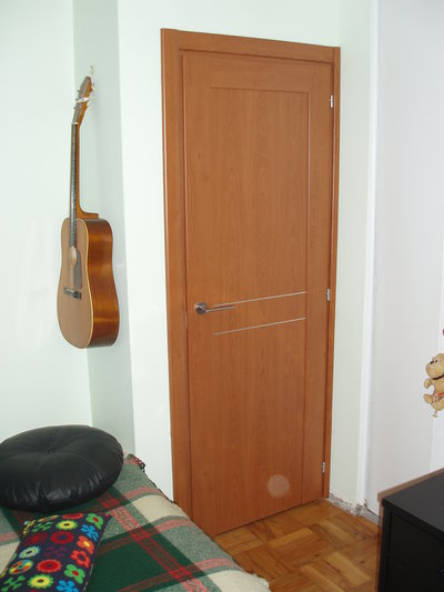 Bedroom door in cherry laminate